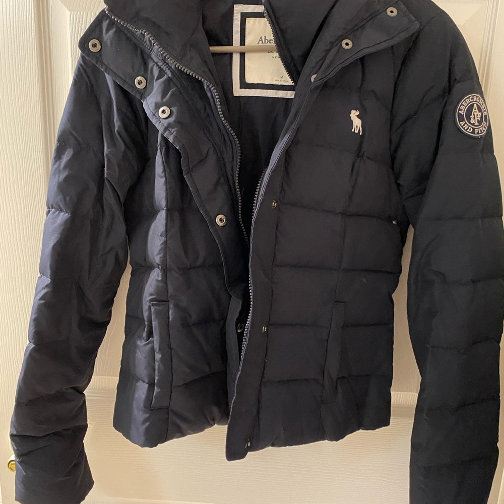 Abercrombie & Fitch puffer Jacket - Picture 2 of 8